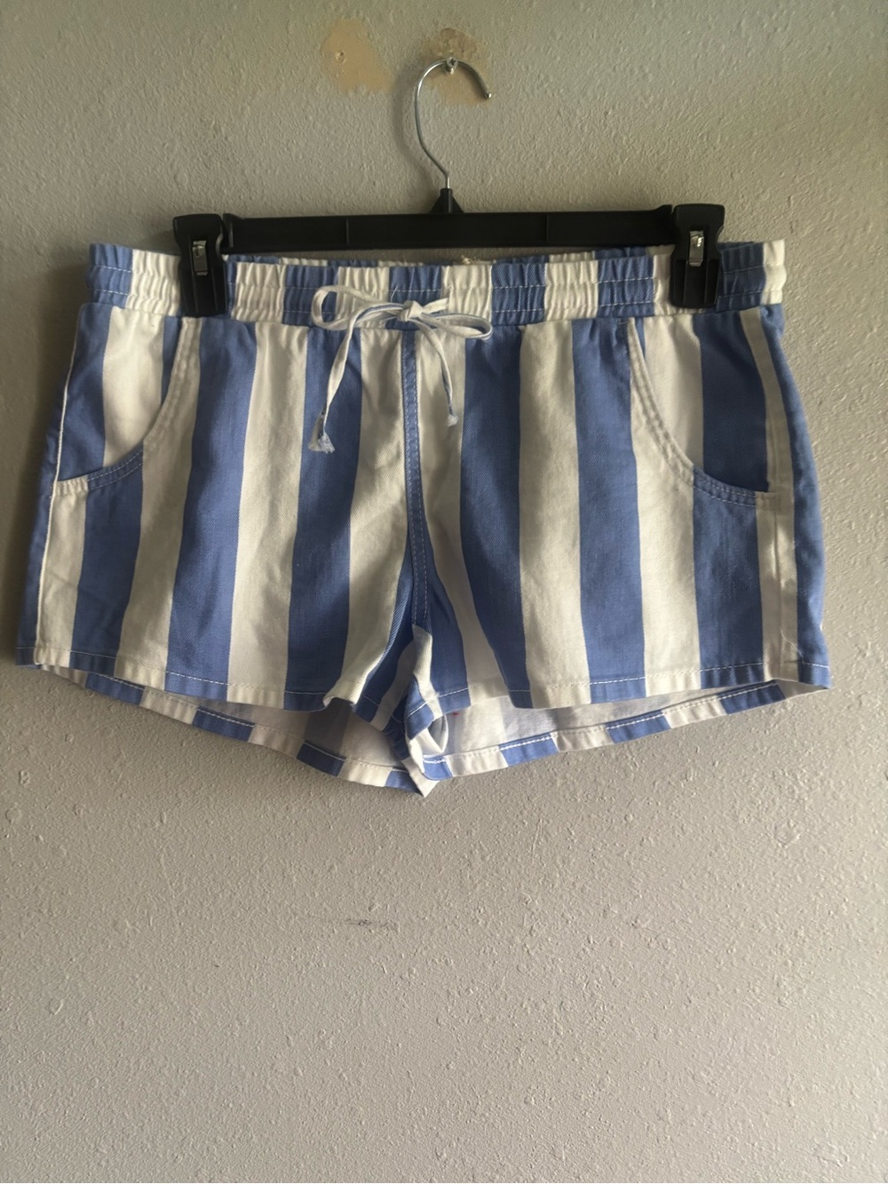 Altard State Blue & White Stripe Women's Drawstring Shorts